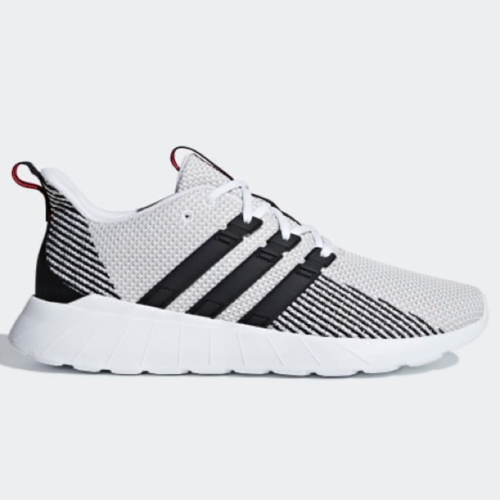 Adidas Questar Flow Sneakers in White NWT